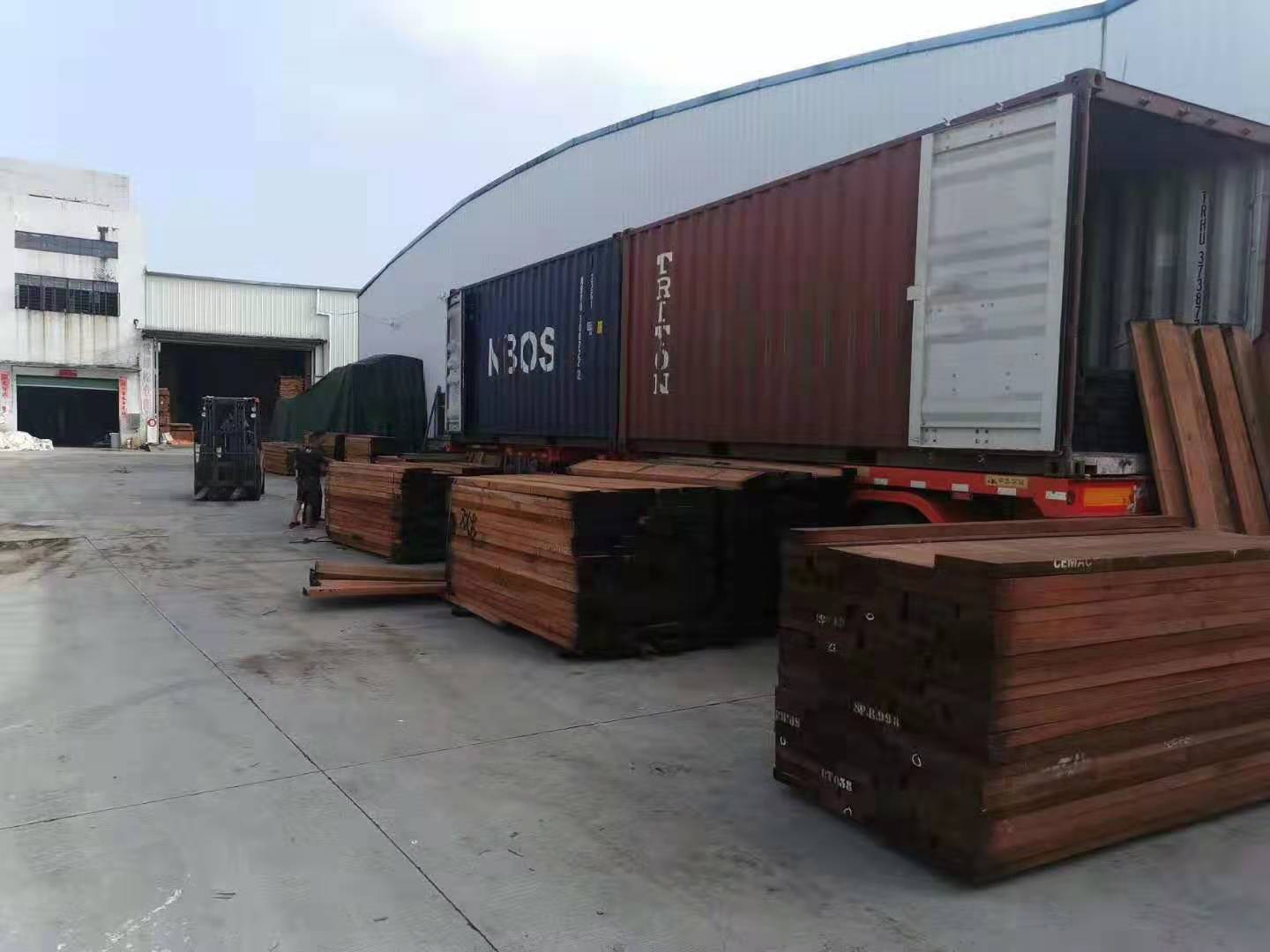 今日貨訊，剛果進(jìn)口沙比利，胡桃木長料到貨。